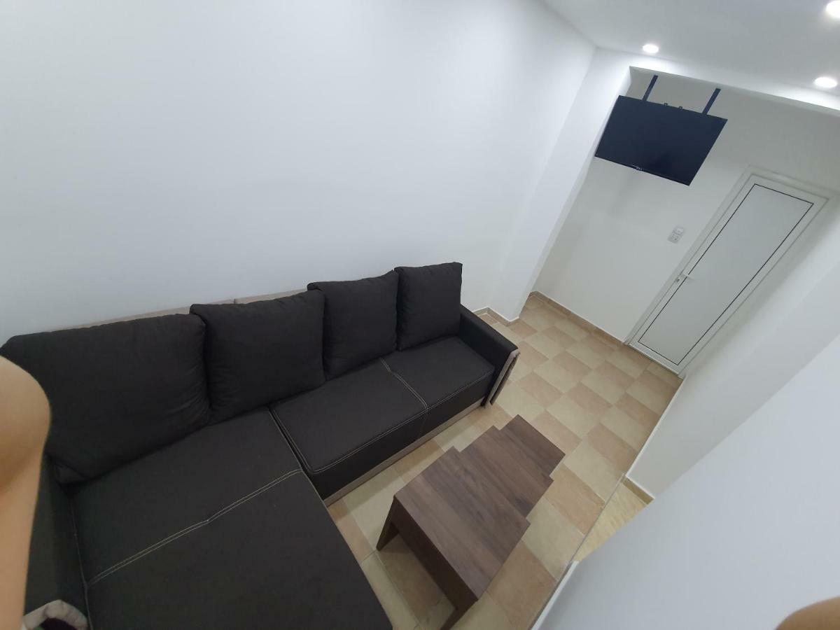 Apartments Melbourne Улцин Екстериор снимка